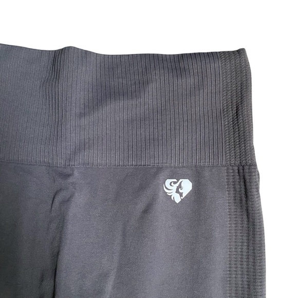 Women’s Best Graphite Power Seamless High Waist 7/8 Leggings Small - Picture 9 of 12